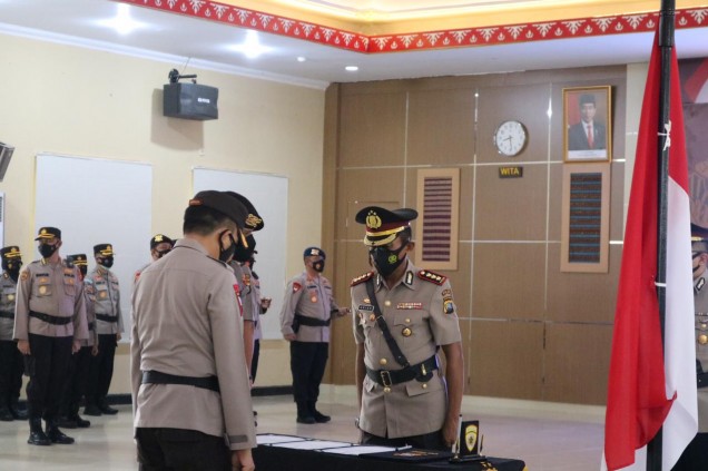 Serah Terima Jabatan Direktur Reserse Kriminal Umum Polda Sultra