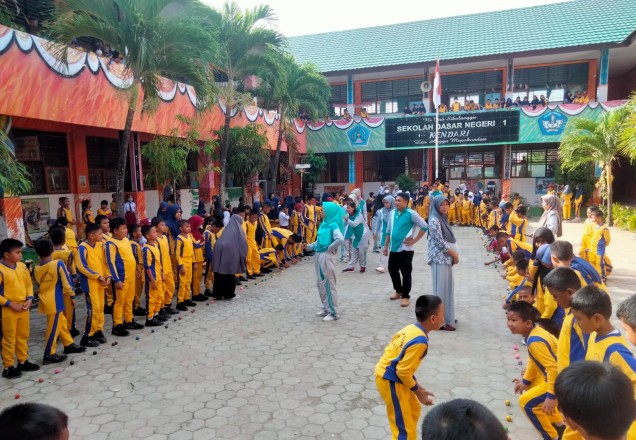 "Pertandingan Katto-Katto di SD Negeri 1 Kendari. Foto Istimewa