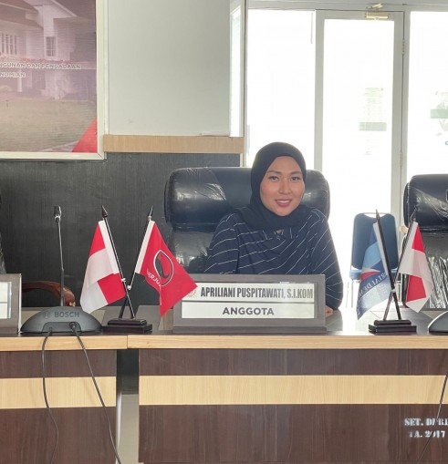 "Anggota DPRD Kota Kendari/Politisi PDIP Kendari, Apriliani Puspitawati. Foto: Istimewa
